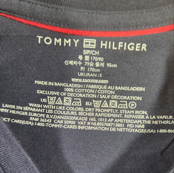 NWT Men's Tommy Hilfiger Crew Neck T-shirt - Picture 3 of 4